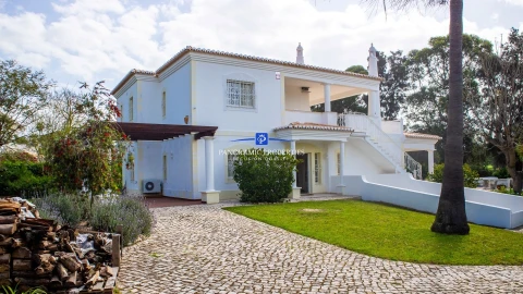 Moradia T4 para Venda em Alvor