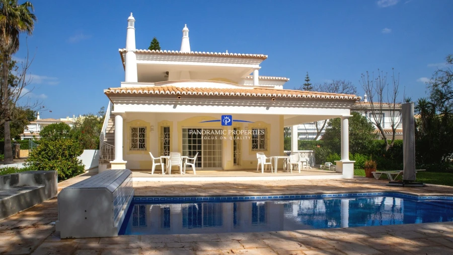 Moradia T4 para Venda em Alvor