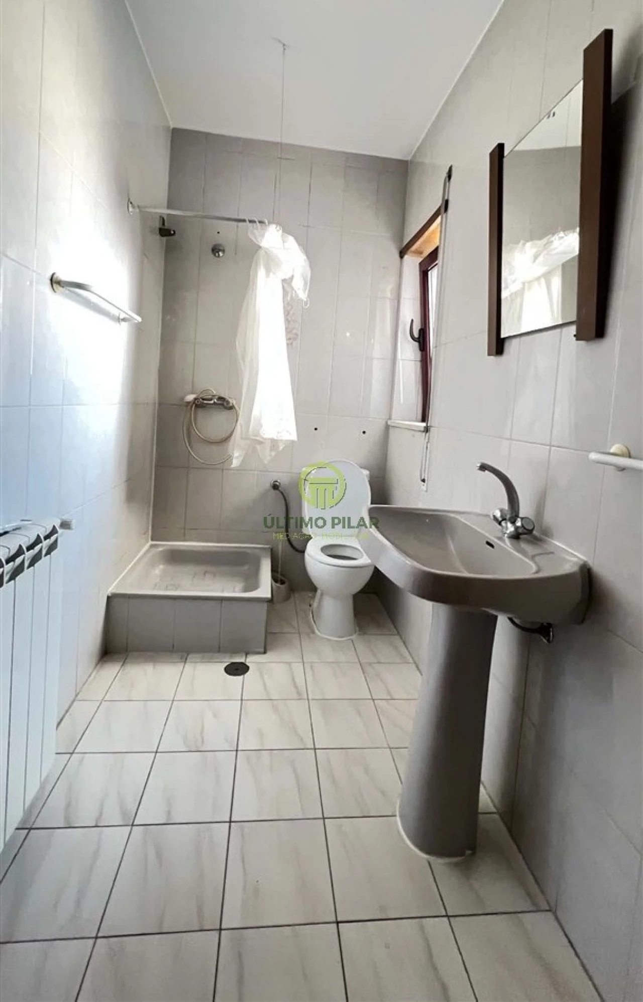 Apartamento T3 para Venda em Sé, Santa Maria e Meixedo Foto 8