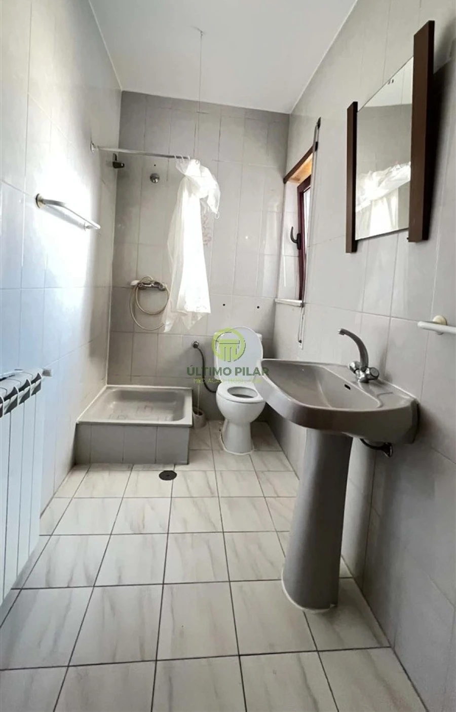 Apartamento T3 para Venda em Sé, Santa Maria e Meixedo Foto 8