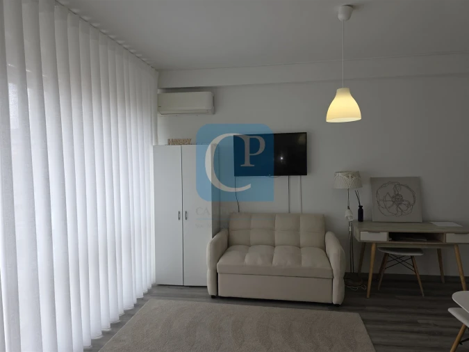 Apartamento T0 para Venda em Cedofeita, Santo Ildefonso, Sé, Miragaia, São Nicolau e Vitória Foto 4