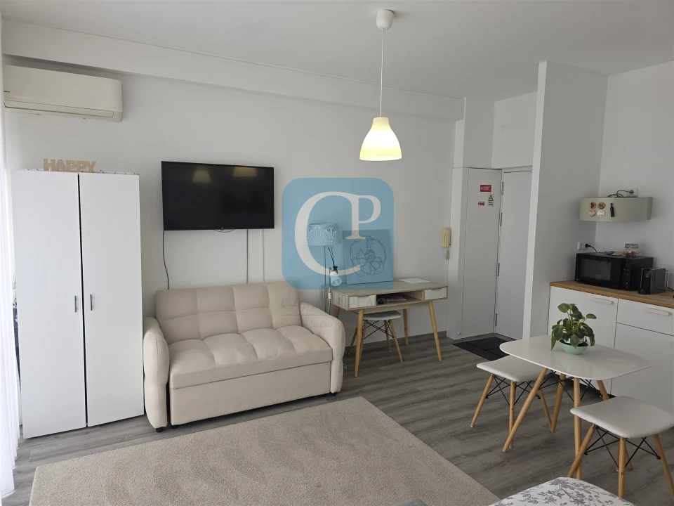 Apartamento T0 para Venda em Cedofeita, Santo Ildefonso, Sé, Miragaia, São Nicolau e Vitória Foto 5
