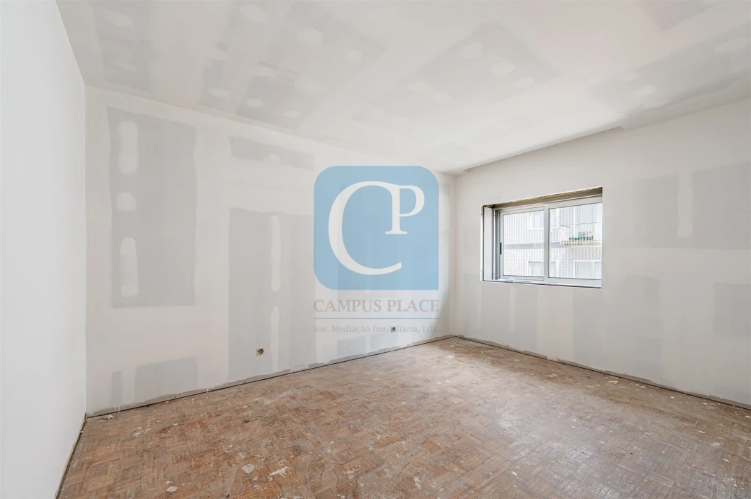 Apartamento T3 para Venda em Ermesinde Foto 3