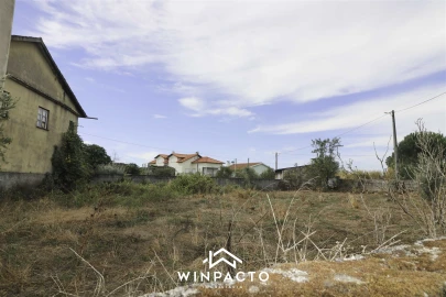 Moradia T4 para Venda em Espinho