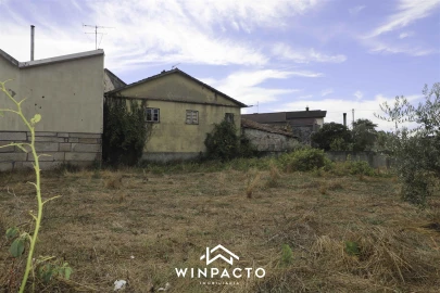 Moradia T4 para Venda em Espinho