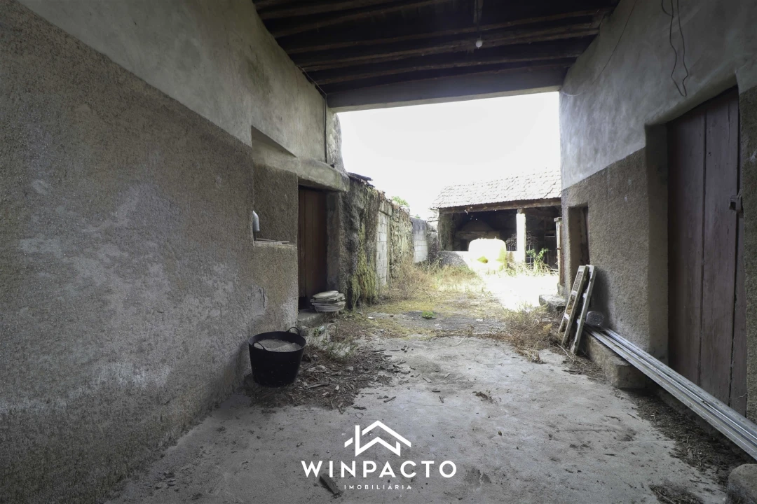 Moradia T4 para Venda em Espinho Foto 10