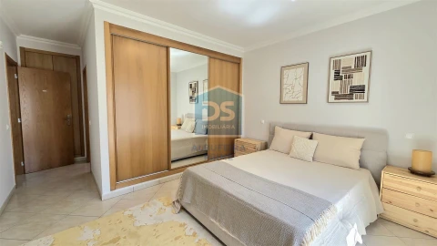 Moradia T3 para Venda em Albufeira e Olhos de Água
