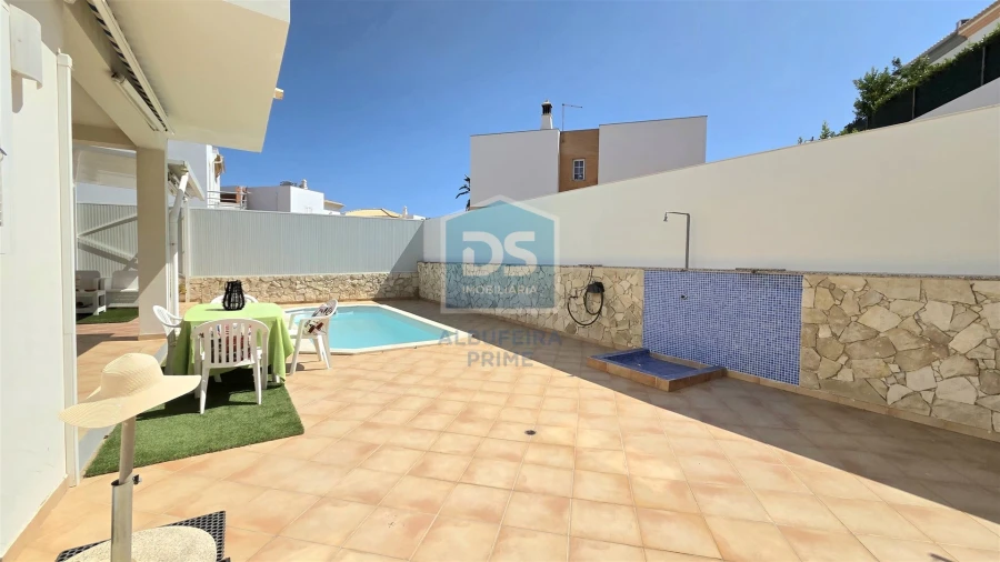 Moradia T3 para Venda em Albufeira e Olhos de Água Foto 4