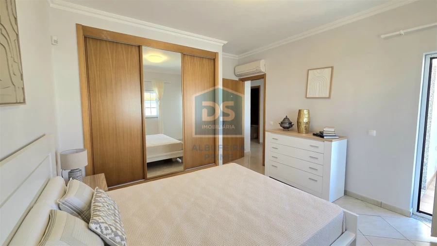 Moradia T3 para Venda em Albufeira e Olhos de Água Foto 27