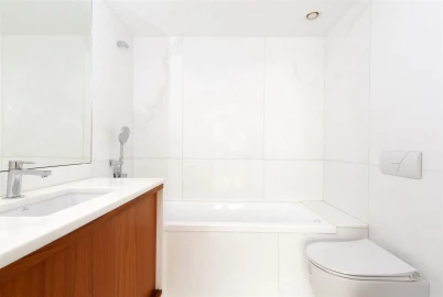 Apartamento T3 para Venda em Lordelo do Ouro e Massarelos