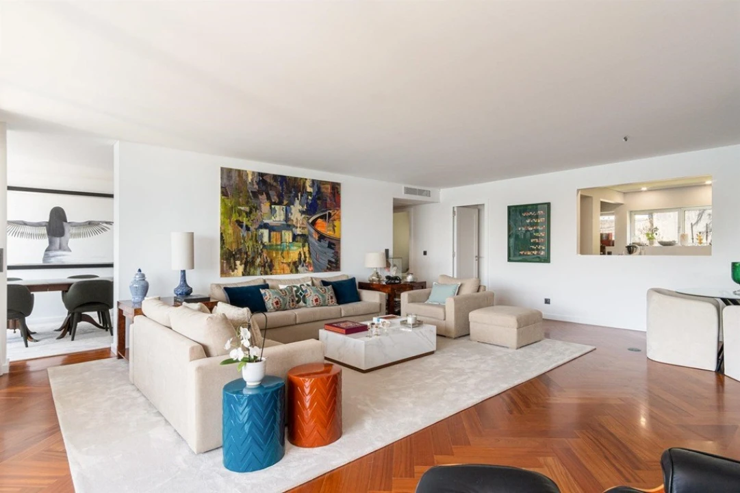 Apartamento T3 para Venda em Lordelo do Ouro e Massarelos Foto 4