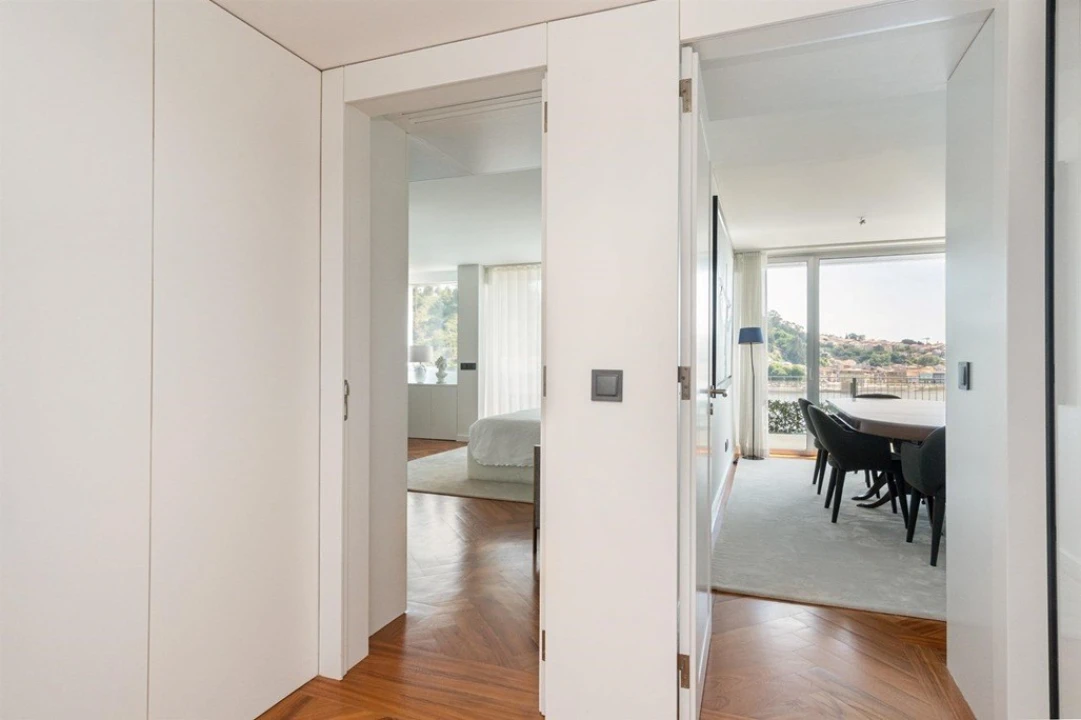 Apartamento T3 para Venda em Lordelo do Ouro e Massarelos Foto 18
