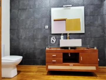 Apartamento T4 para Venda em Póvoa de Varzim, Beiriz e Argivai