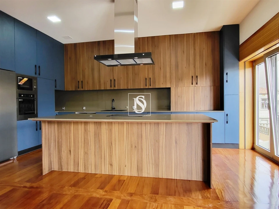 Apartamento T4 para Venda em Póvoa de Varzim, Beiriz e Argivai Foto 4