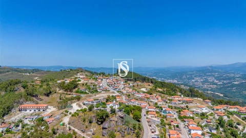 Quinta T3 para Venda em Vila Caiz