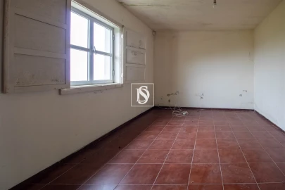 Quinta T3 para Venda em Vila Caiz