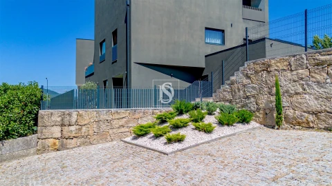 Apartamento T3 para Venda em Amarante (São Gonçalo), Madalena, Cepelos e Gatão