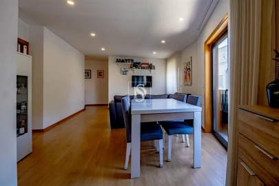 Apartamento T3 para Venda em Amarante (São Gonçalo), Madalena, Cepelos e Gatão