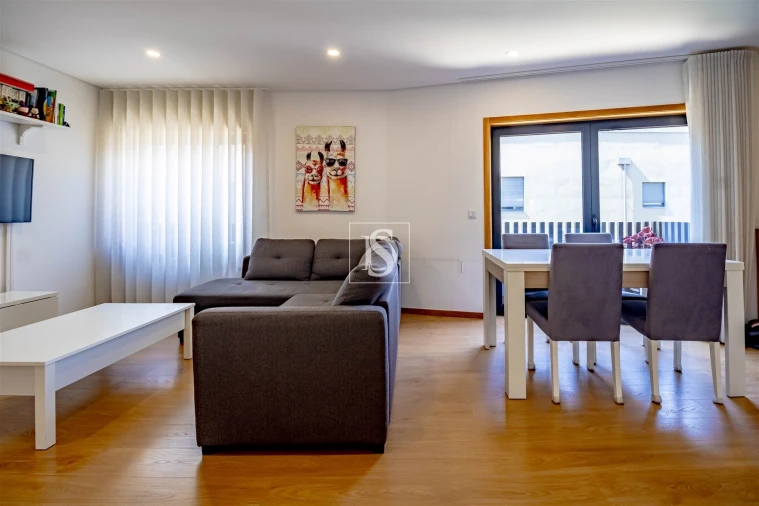 Apartamento T3 para Venda em Amarante (São Gonçalo), Madalena, Cepelos e Gatão Foto 6