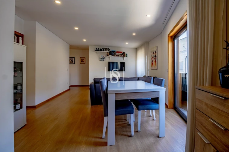Apartamento T3 para Venda em Amarante (São Gonçalo), Madalena, Cepelos e Gatão Foto 5