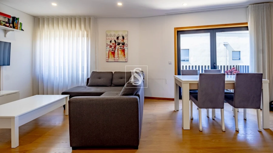 Apartamento T3 para Venda em Amarante (São Gonçalo), Madalena, Cepelos e Gatão