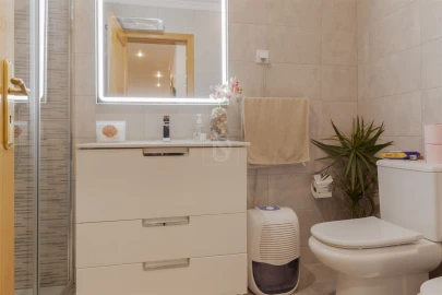 Apartamento T3 para Venda em Alto do Seixalinho, Santo André e Verderena