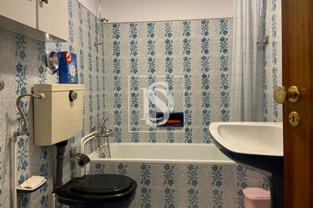 Apartamento T2 para Arrendamento em Viseu Foto 10
