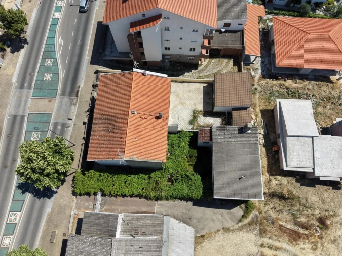 Moradia T4 para Venda em Sé, Santa Maria e Meixedo Foto 2