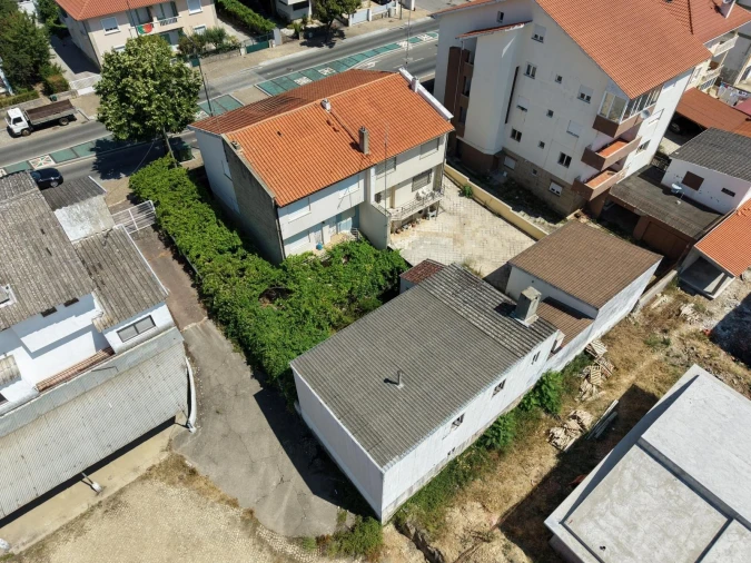 Moradia T4 para Venda em Sé, Santa Maria e Meixedo Foto 7