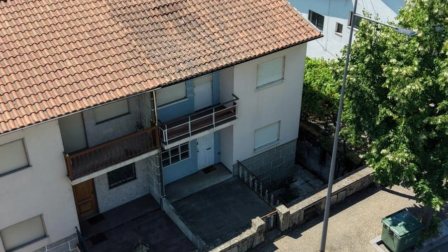 Moradia T4 para Venda em Sé, Santa Maria e Meixedo