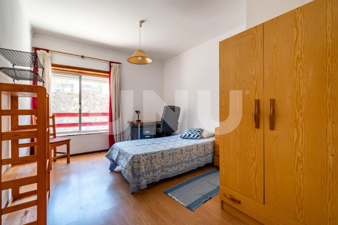 Apartamento T2 para Venda em Covilhã e Canhoso Foto 7