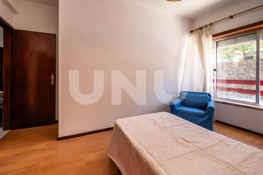 Apartamento T2 para Venda em Covilhã e Canhoso Foto 10