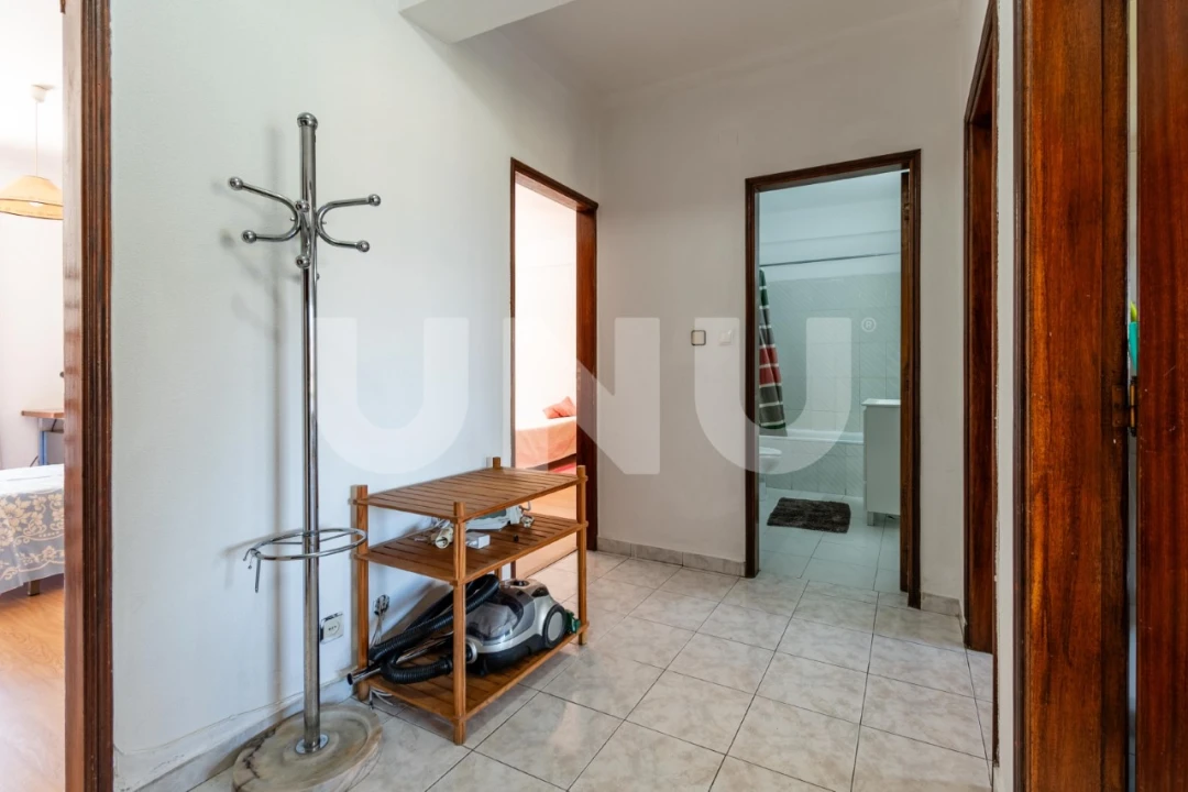 Apartamento T2 para Venda em Covilhã e Canhoso Foto 15