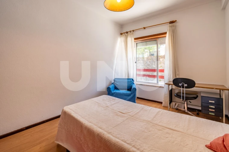Apartamento T2 para Venda em Covilhã e Canhoso Foto 9