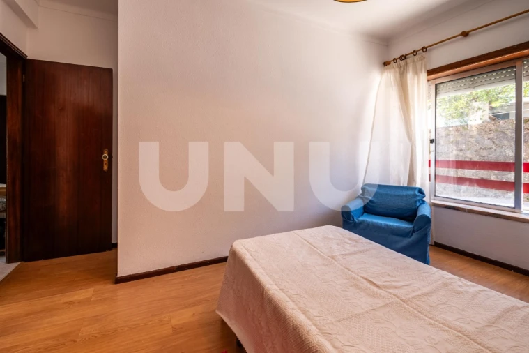 Apartamento T2 para Venda em Covilhã e Canhoso Foto 10