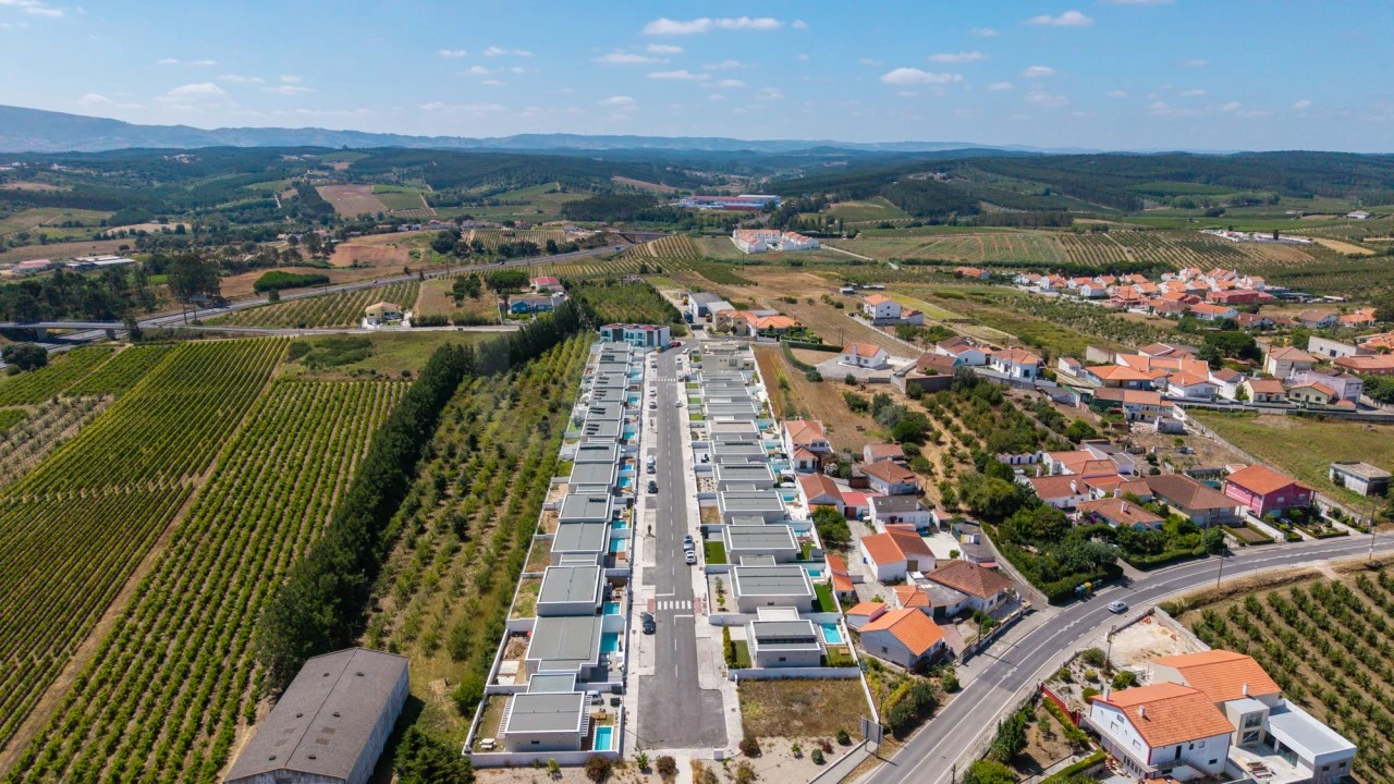 Moradia T3 para Venda em Bombarral e Vale Covo Foto 33