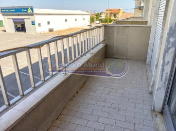 Apartamento T3 para Venda em Benavente