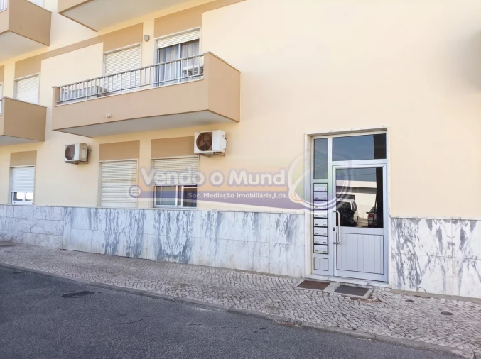 Apartamento T3 para Venda em Benavente Foto 20