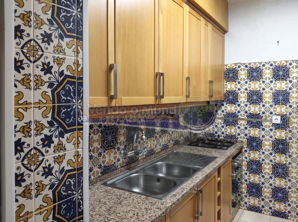 Apartamento T3 para Venda em Benavente Foto 1