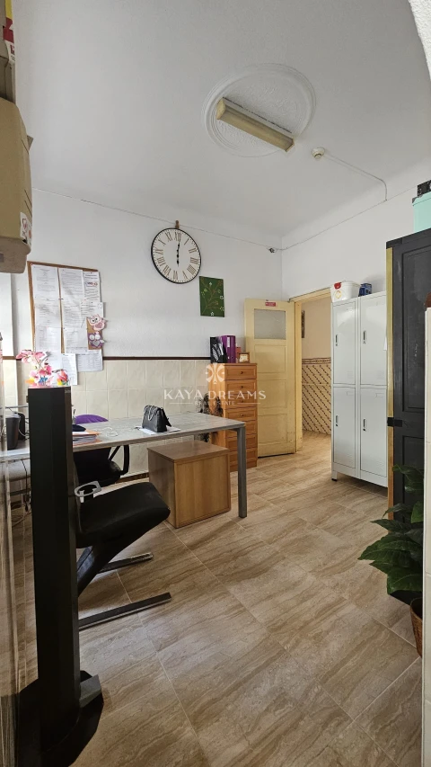 Prédio para Venda em Barreiro e Lavradio
