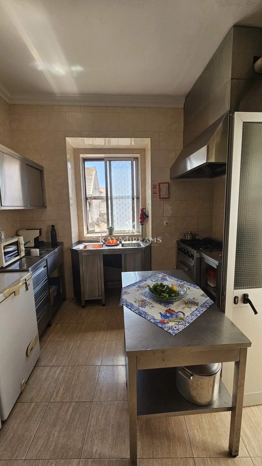Prédio para Venda em Barreiro e Lavradio Foto 8