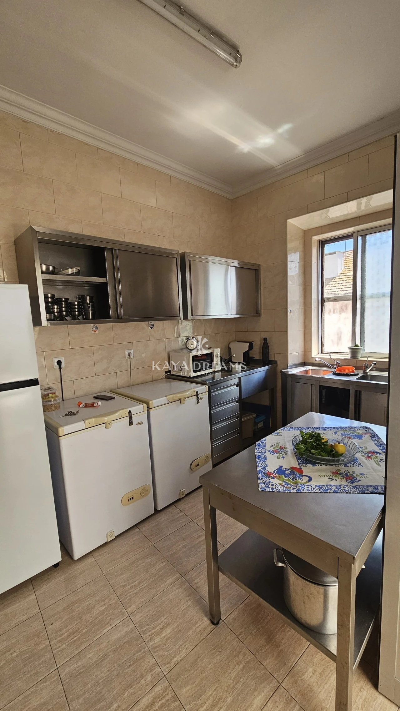 Prédio para Venda em Barreiro e Lavradio Foto 10