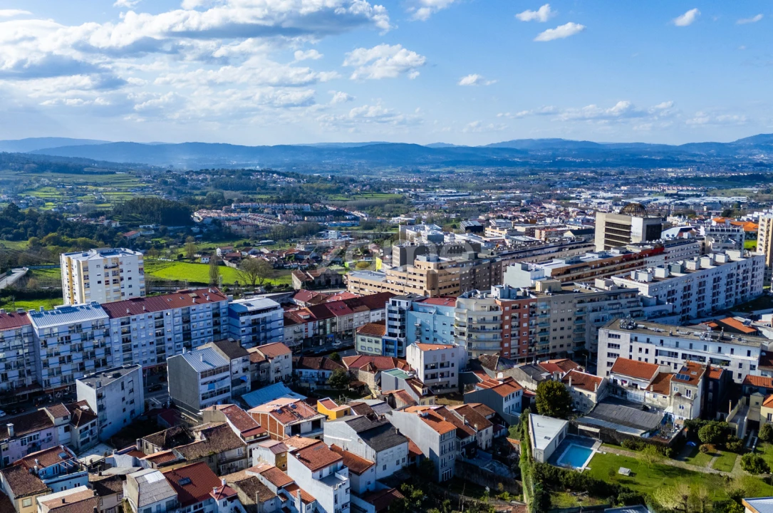 Moradia T3 para Venda em Braga (Maximinos, Sé e Cividade) Foto 10