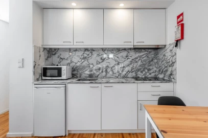 Apartamento T1 para Venda em Cedofeita, Santo Ildefonso, Sé, Miragaia, São Nicolau e Vitória