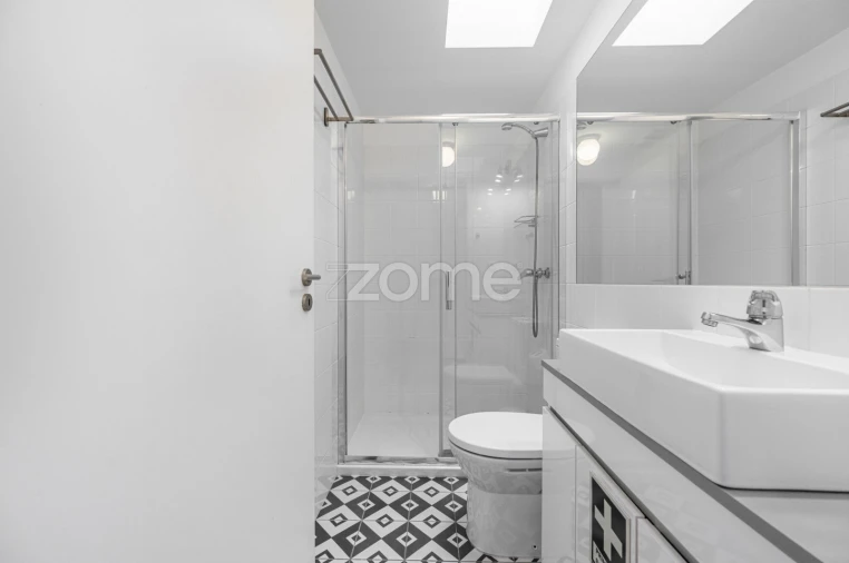Apartamento T1 para Venda em Cedofeita, Santo Ildefonso, Sé, Miragaia, São Nicolau e Vitória Foto 7