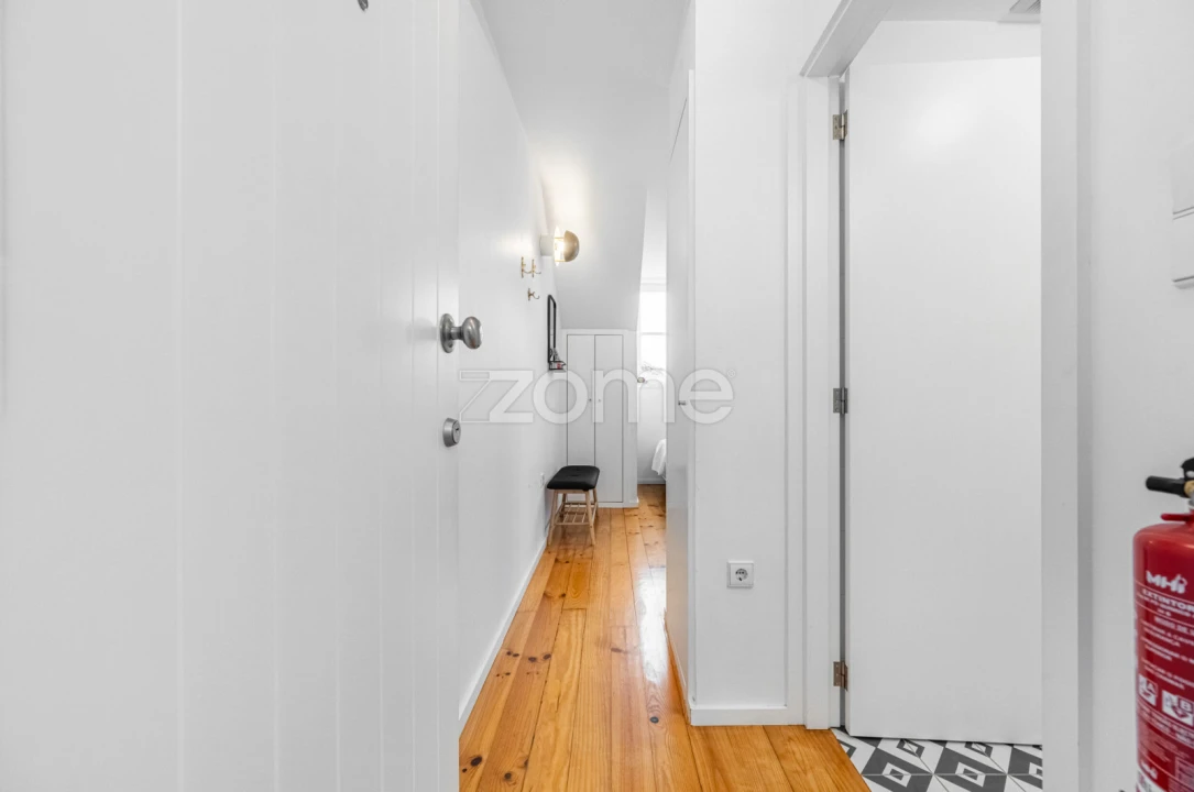 Apartamento T1 para Venda em Cedofeita, Santo Ildefonso, Sé, Miragaia, São Nicolau e Vitória Foto 4