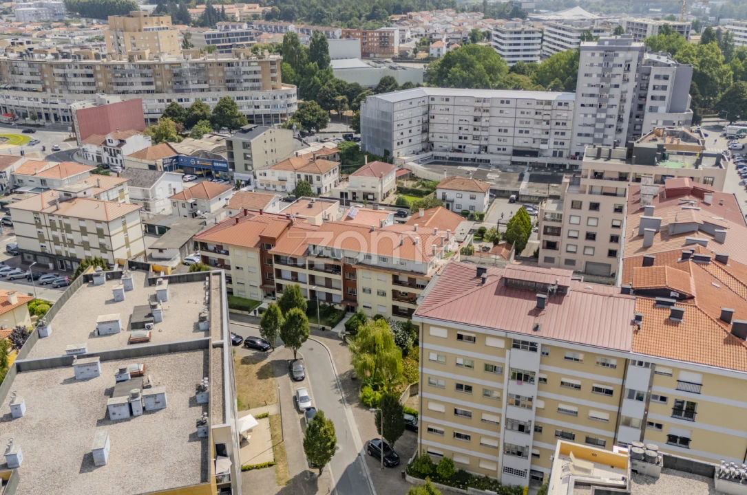 Apartamento T2 para Venda em Vila Nova de Famalicão e Calendário Foto 27