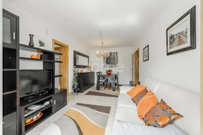 Apartamento T2 para Venda em Vila Nova de Famalicão e Calendário