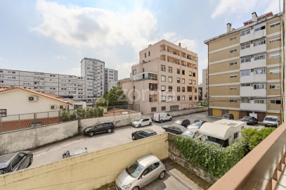 Apartamento T2 para Venda em Vila Nova de Famalicão e Calendário