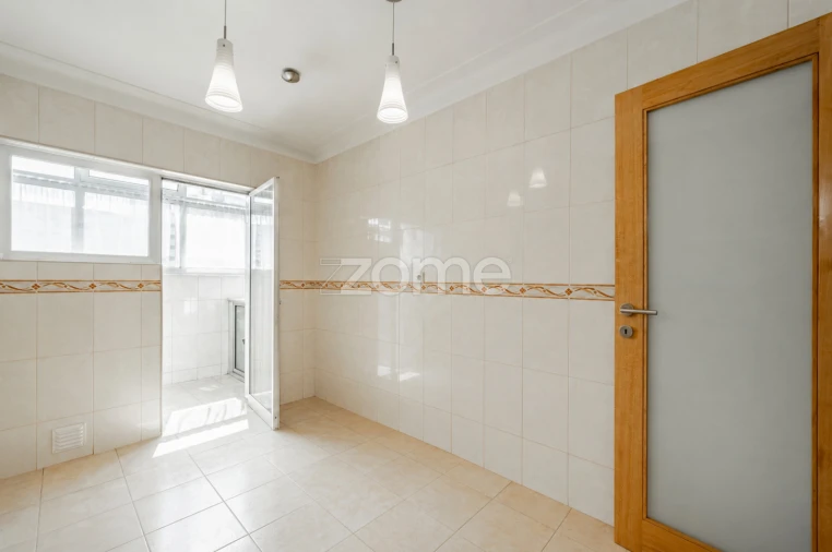 Apartamento T2 para Venda em Vila Nova de Famalicão e Calendário Foto 43
